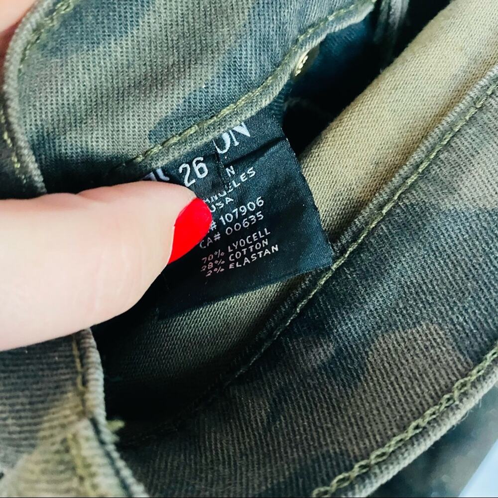 NEW HUDSON Tan Olive Sparkle Camo Nico Mid Rise Super Skinny Denim Jeans 26 - Picture 8 of 10
